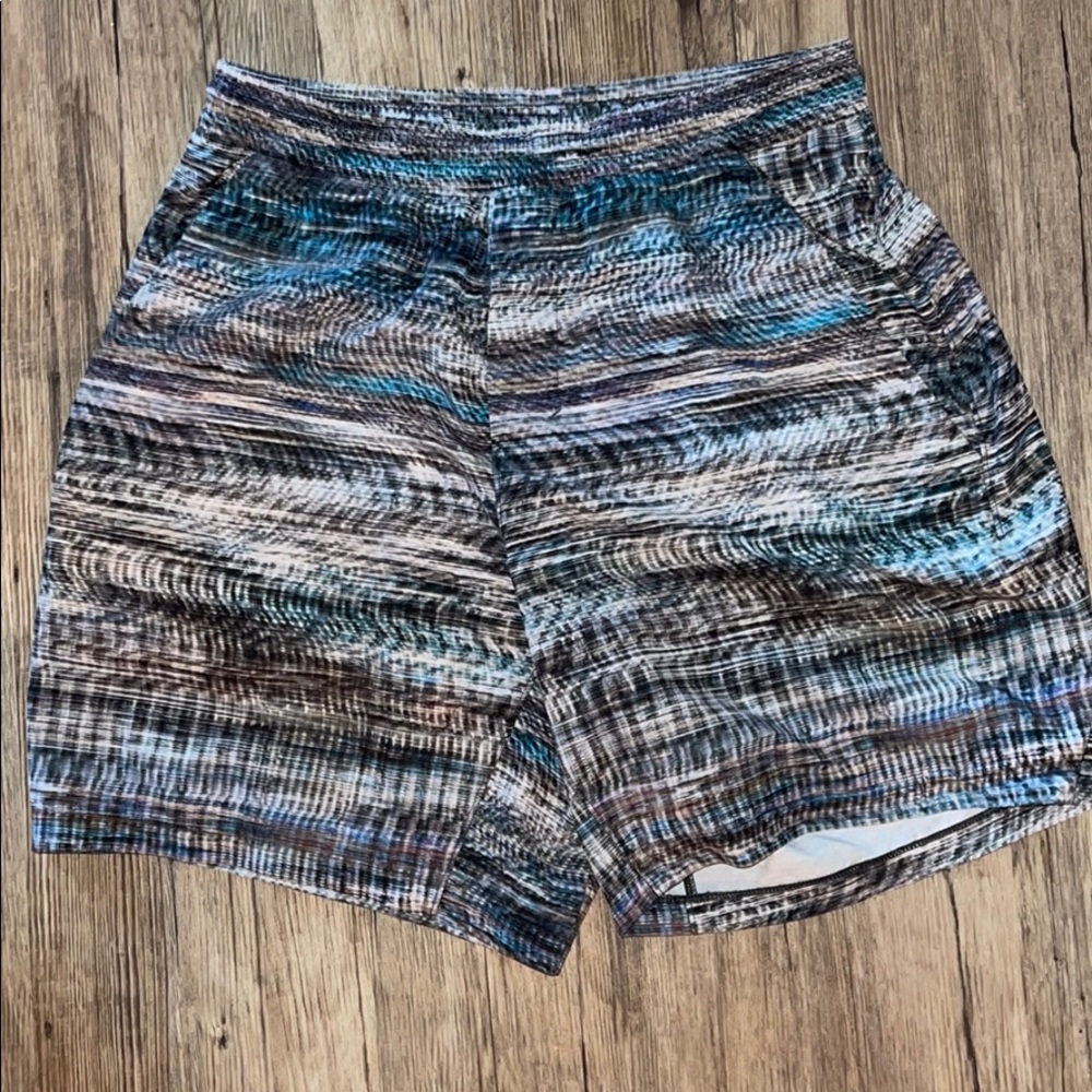 Men’s Lululemon Pacebreaker Shorts 7”